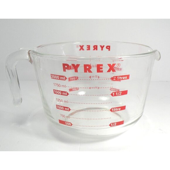 PYREX RARE Red  Vintage All Capital Letters 2 Quart / 8 Cup Glass PYREX Large Gl - Picture 5 of 11